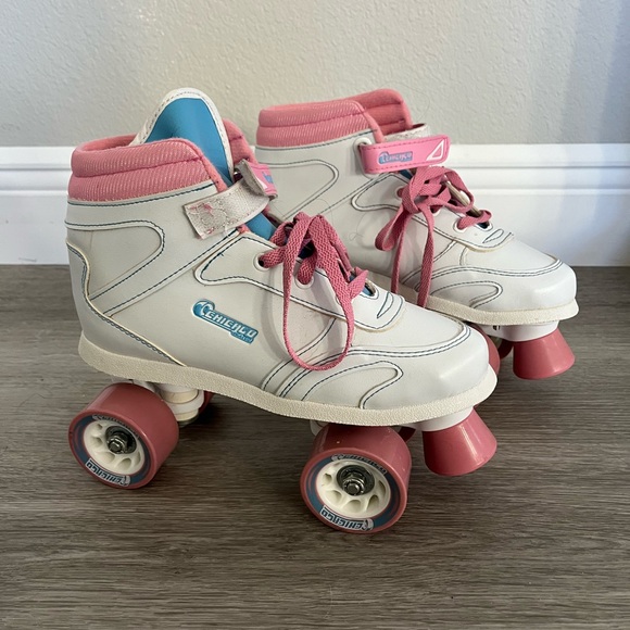 Chicago Girl Quad Roller Skates - Picture 2 of 9